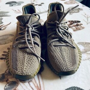 Stylish Olive Green Knit Sneakers